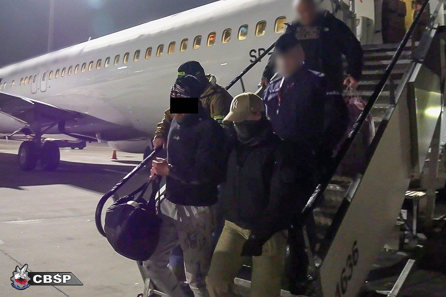 Aplikacja FBI pogrążyła polską grupę przestępczą. „Gang Smoka” rozbity