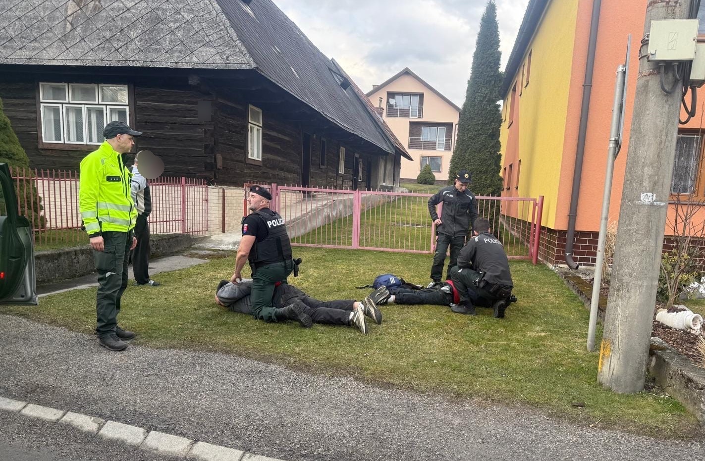 Obława na Polaków na Słowacji: filmowy pościg i strzały.