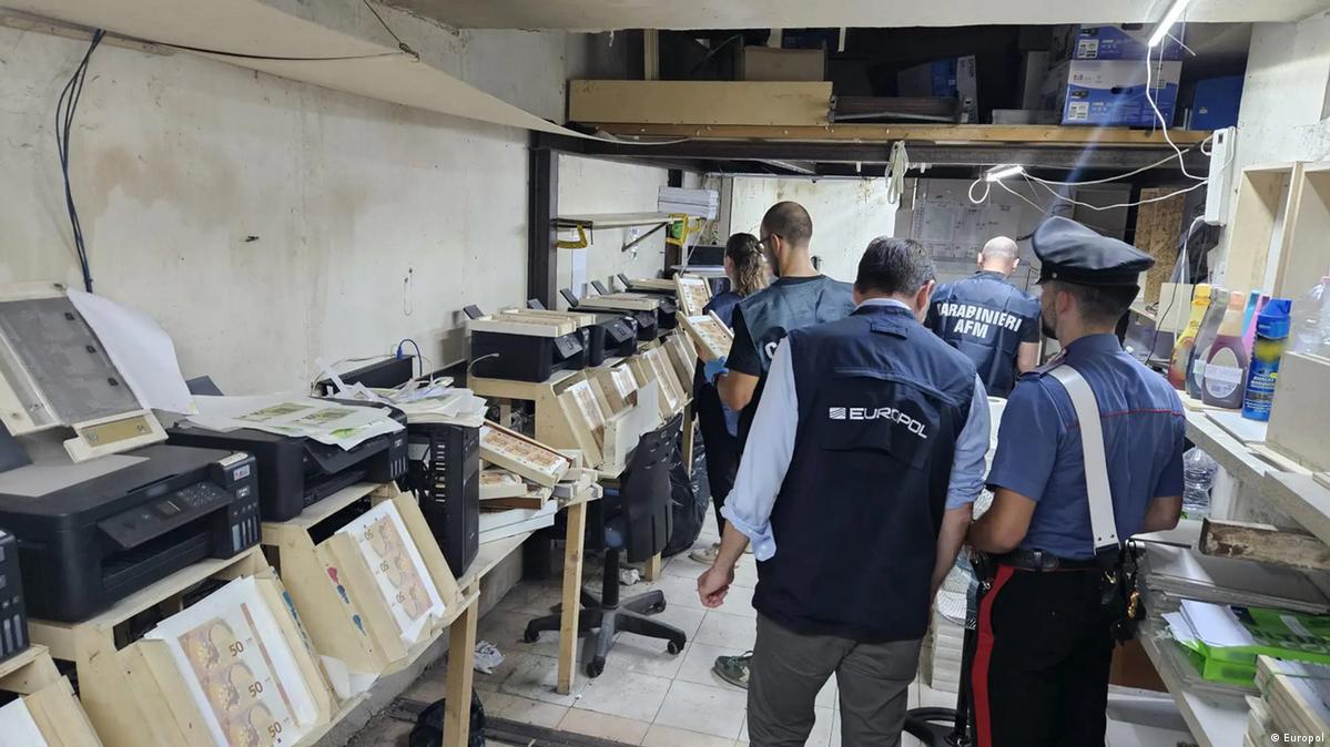 Wyprodukował jedną czwartą wszystkich podrobionych euro w Europie [VIDEO]